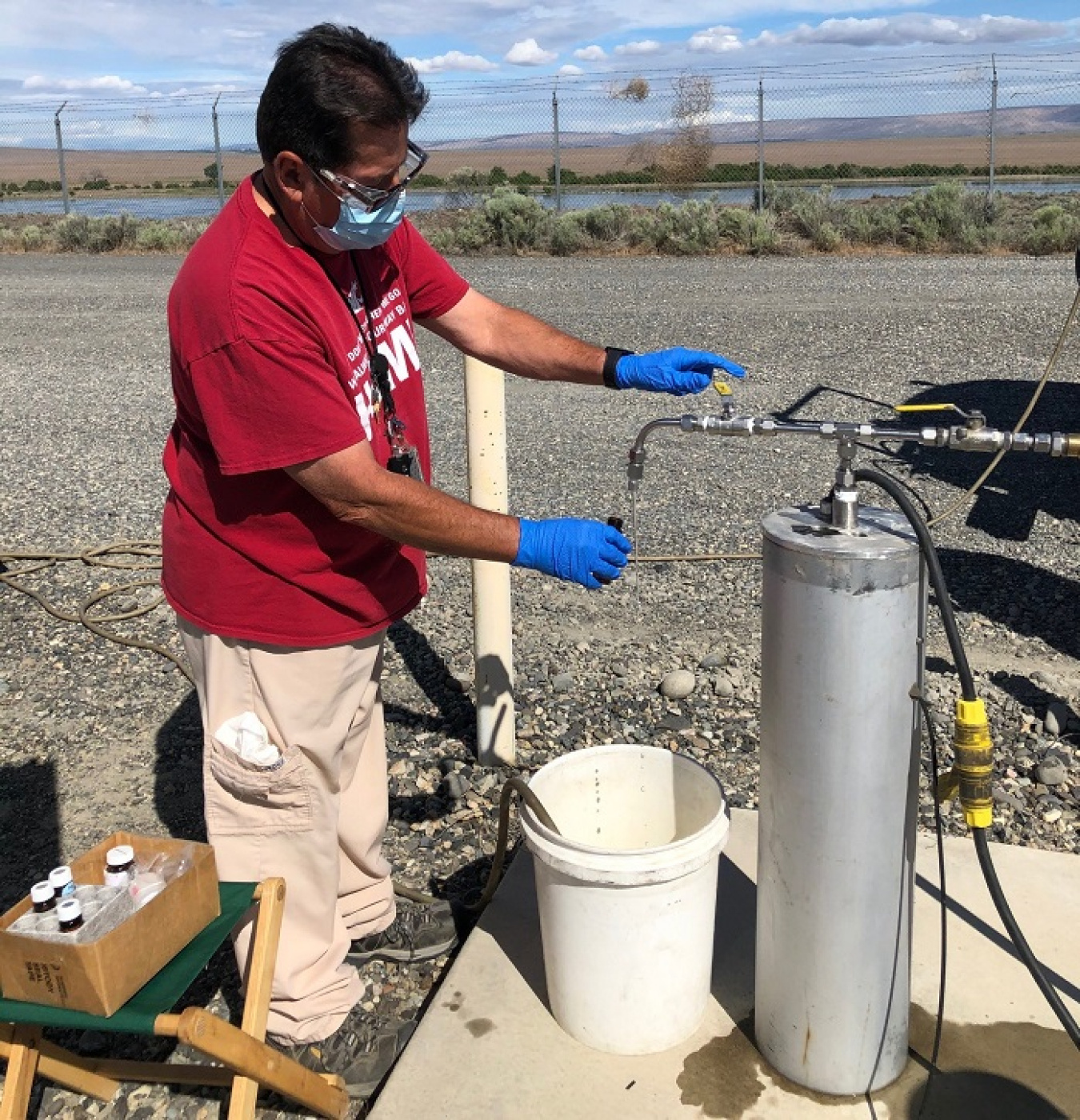 Hanford Groundwater Sampling Crews Help Drive Program’s Success